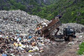 Hơn 70% Bãi chôn lấp rác thải không hợp vệ sinh- Bộ TN&MT